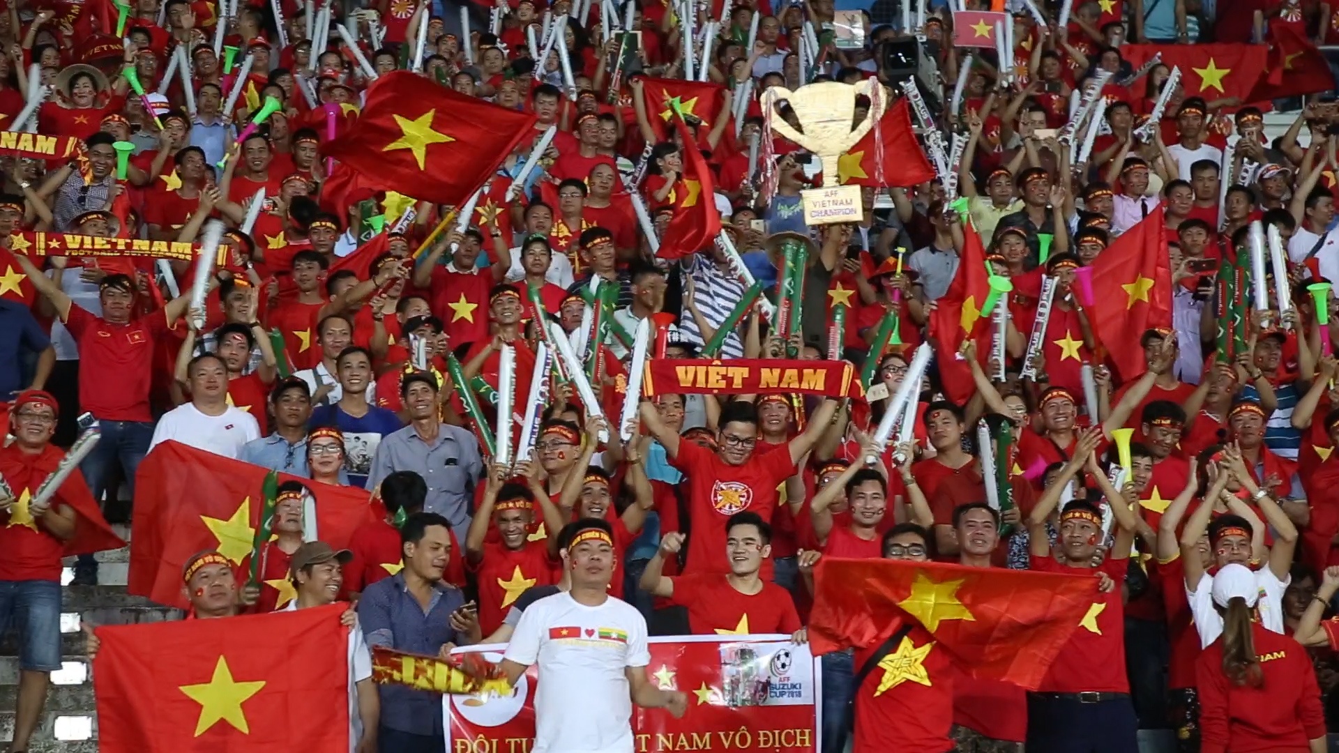 CDV Viet Nam va Myanmar thi tho tren SVD Thuwunna hinh anh