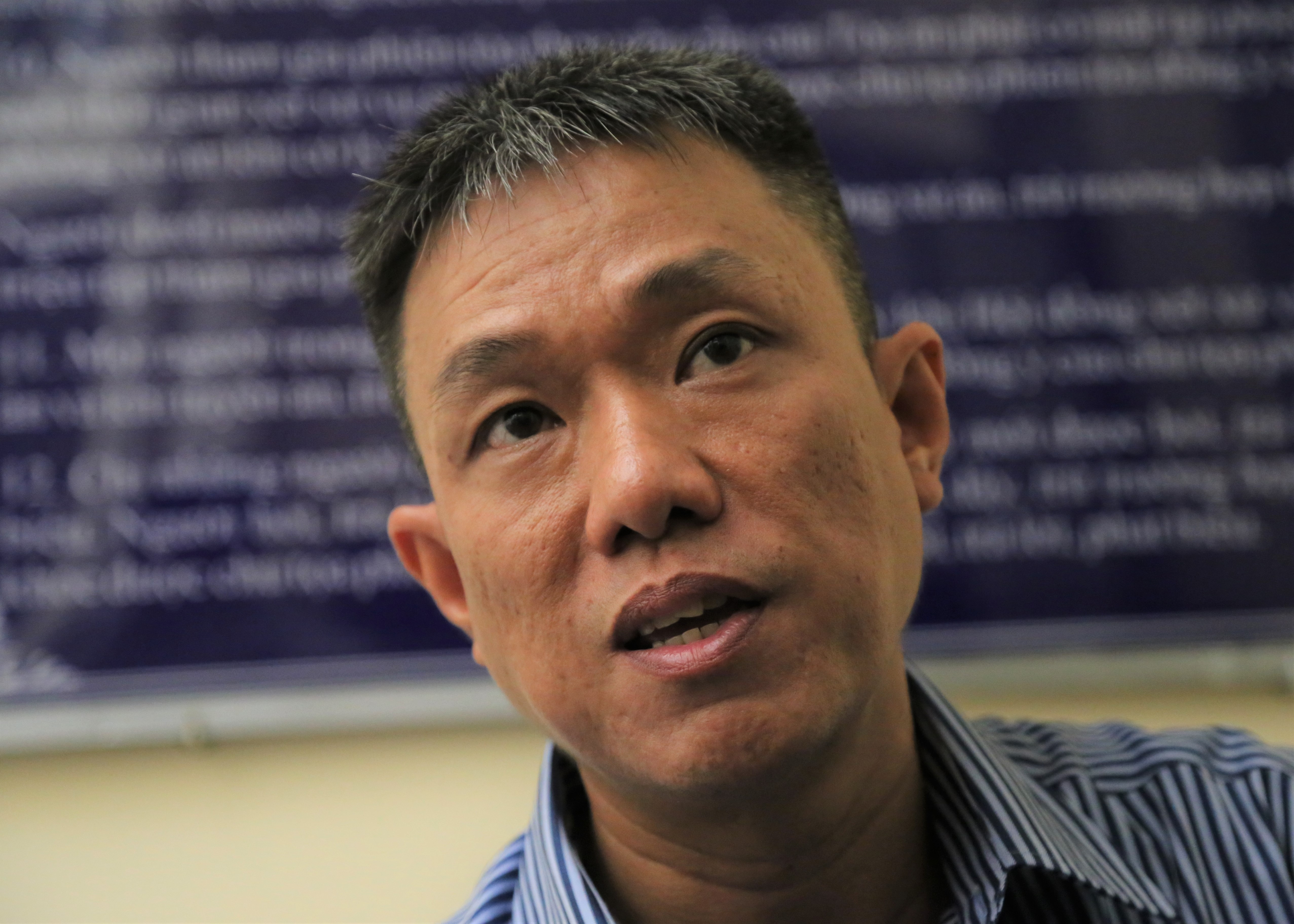 Ong Le Linh trai long truoc phien xu vu ban quyen Than dong dat Viet hinh anh