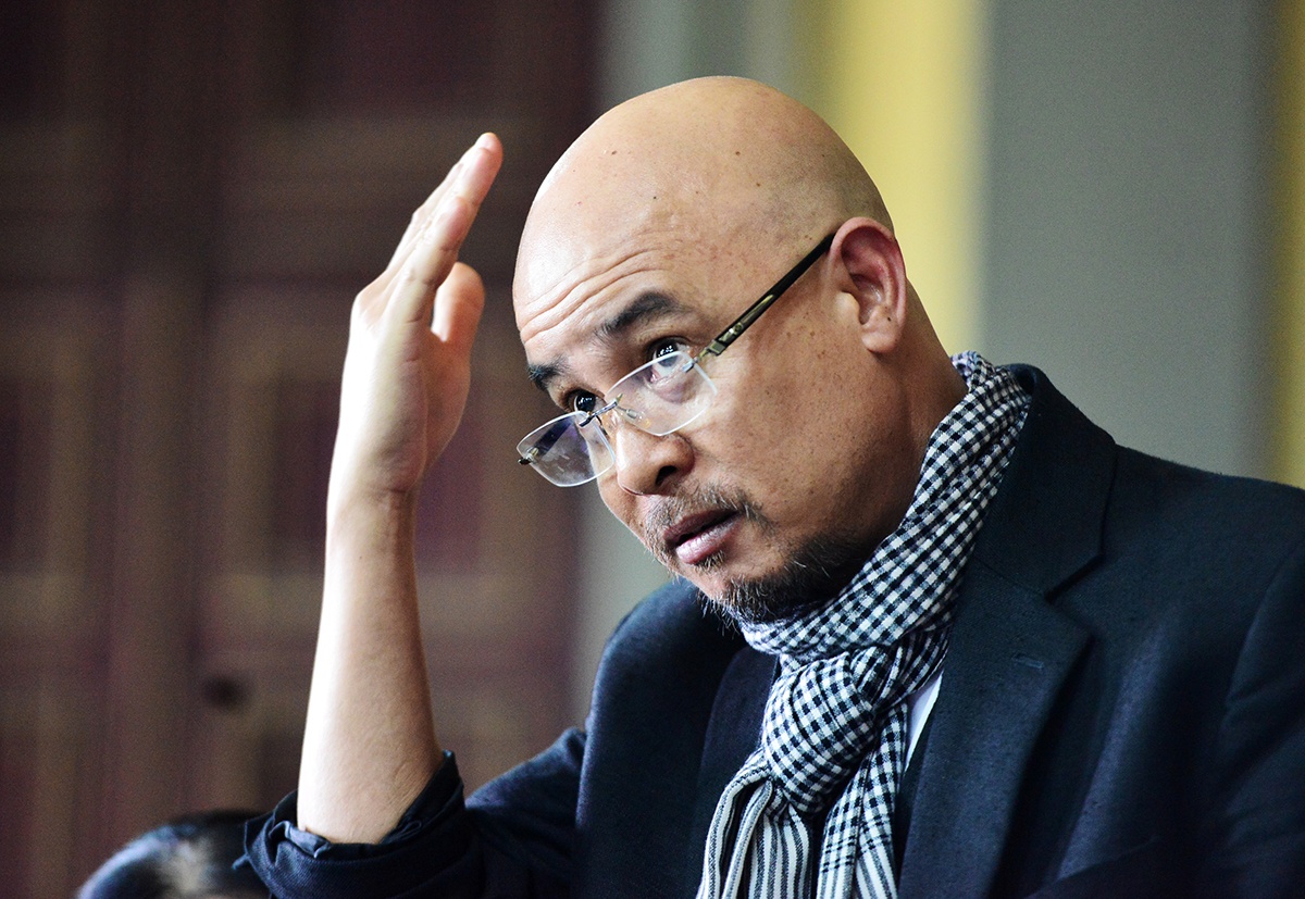 Ong chu Trung Nguyen: 'Vo phai ra vo, tren duoi ro rang' hinh anh