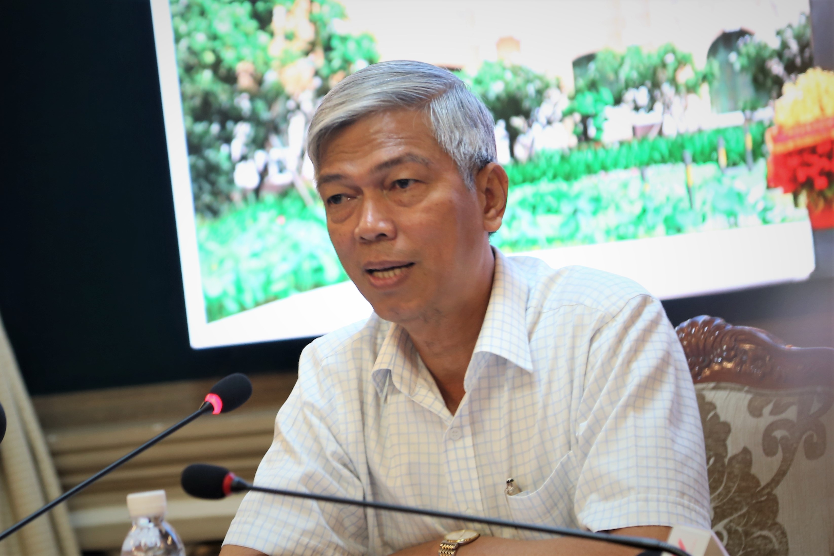 TP.HCM thieu nhan su tu lanh dao TP den cap co so hinh anh