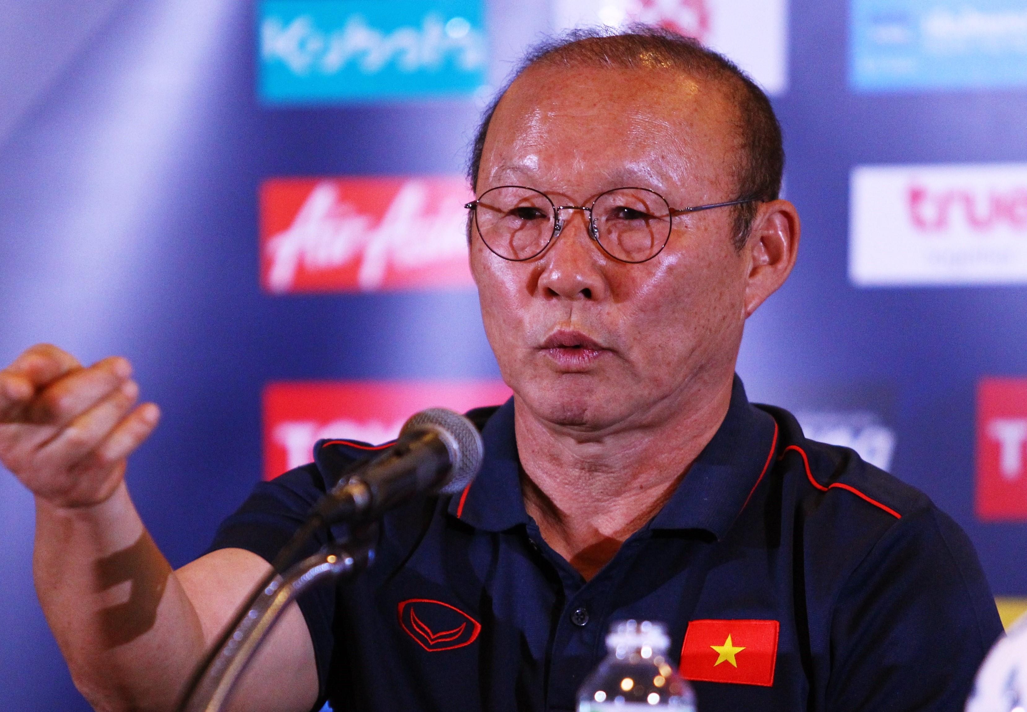 HLV Park Hang-seo khang dinh khong xem thuong King's Cup hinh anh