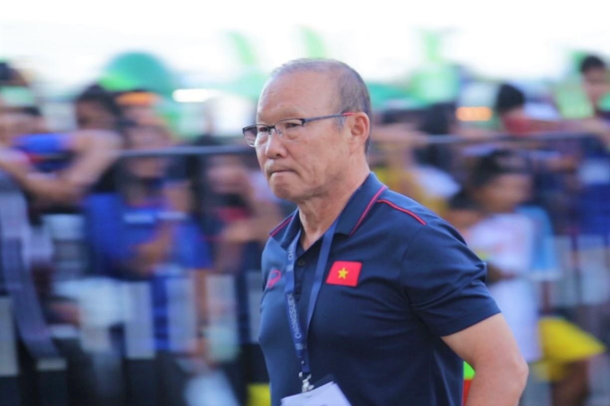 Tuyen Viet Nam duoc CDV Thai Lan chao don khi den san hinh anh