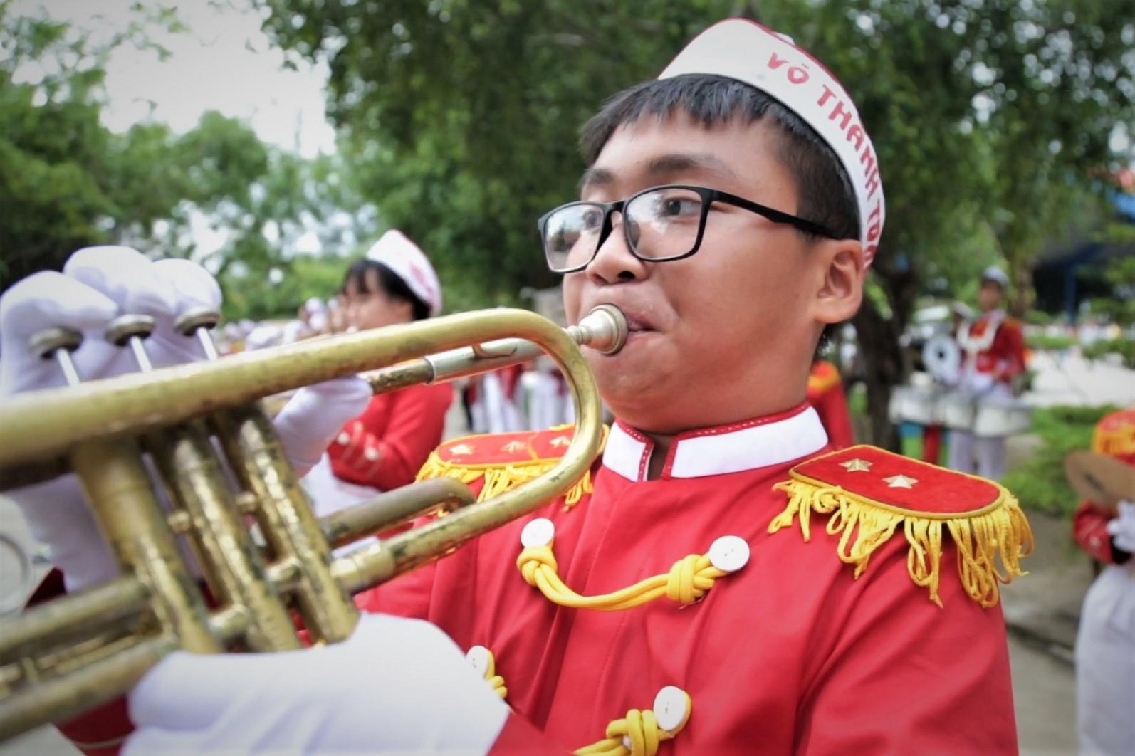 Doi ken thieu nhi Vo Thanh Trang lap ky luc the gioi moi hinh anh