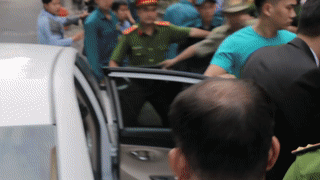 'Ong Linh la nguoi dan binh thuong sao ba be bon ben bao ve' hinh anh