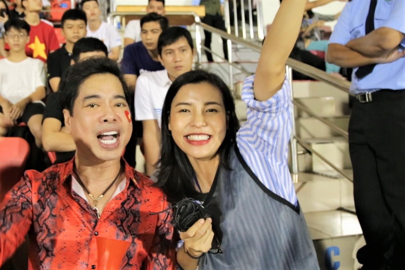 Ngoc Son hat tai san bong, tu hao ve U22 Viet Nam hinh anh