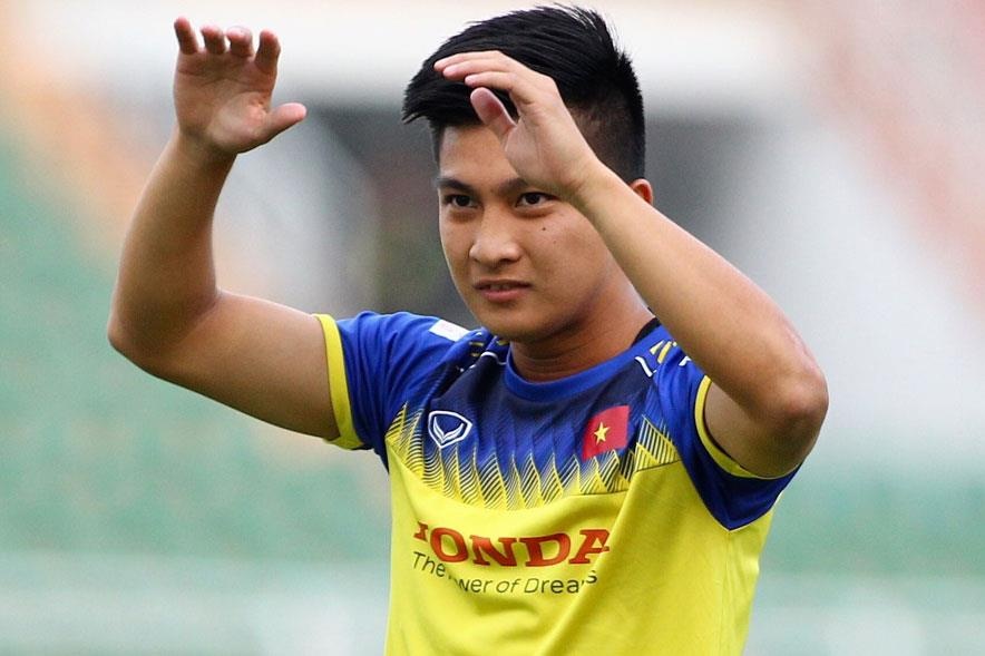 CDV lap day khan dai tran U22 Viet Nam va UAE hinh anh