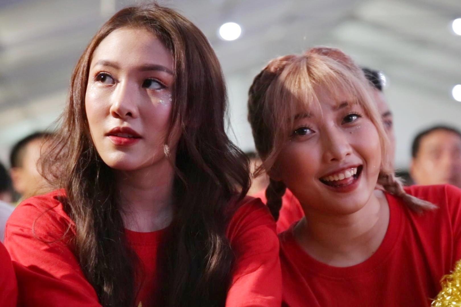 CDV nu tai TP.HCM tiep lua cho tuyen Viet Nam hinh anh