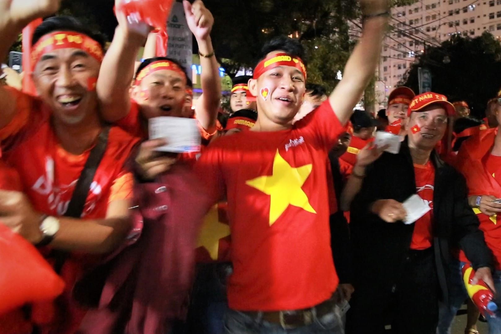 Khong khi le hoi cua CDV Viet Nam tai Manila hinh anh