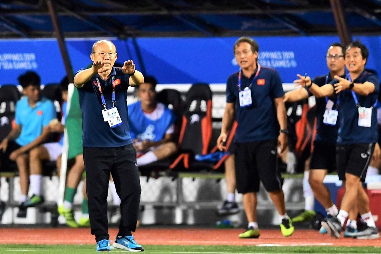 HLV Park: 'Toi dan cac cau thu ket lieu doi thu trong hiep 2' hinh anh