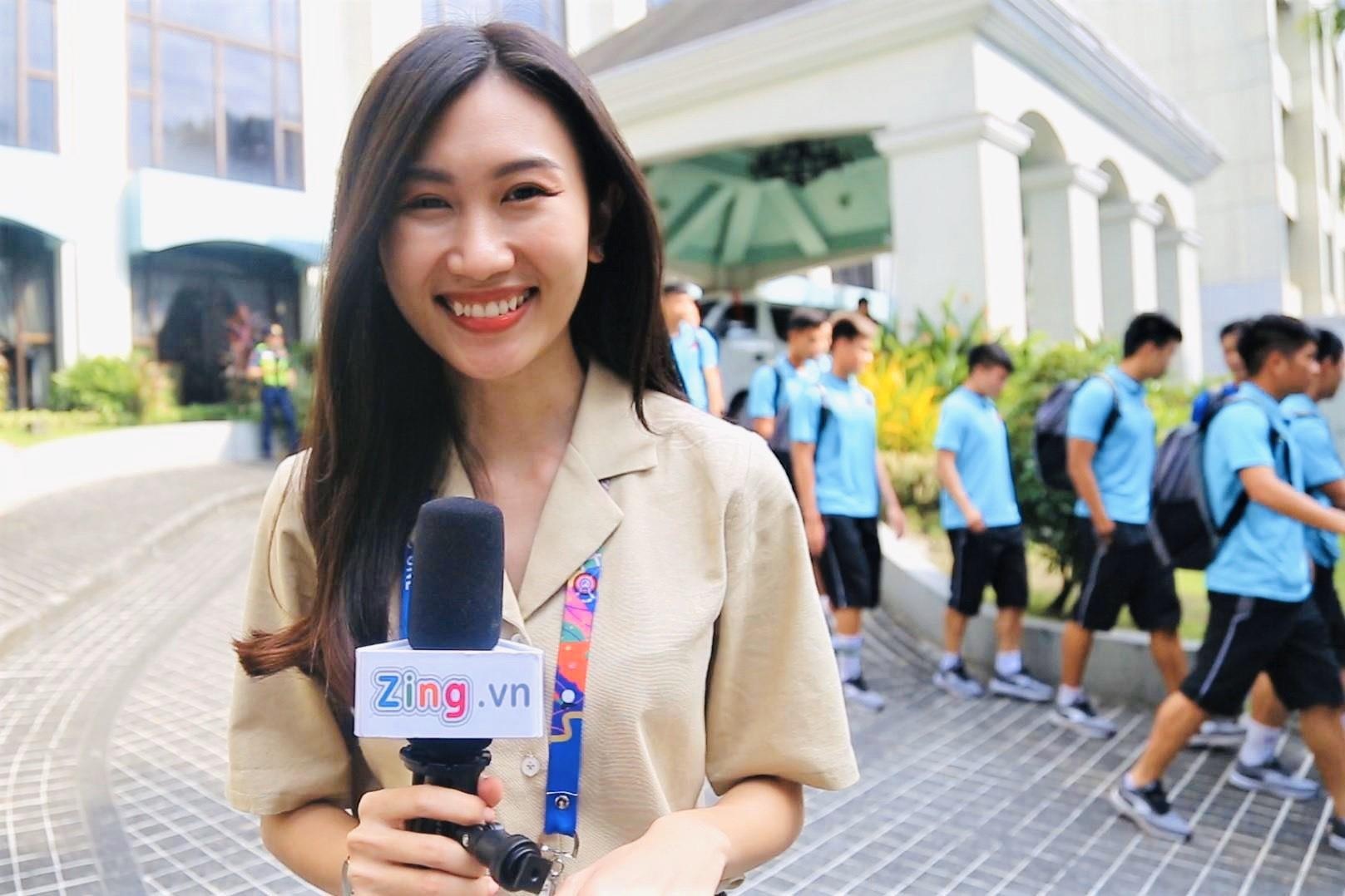 Canh sat ho tong U22 Viet Nam den SVD truoc tran gap Thai Lan hinh anh