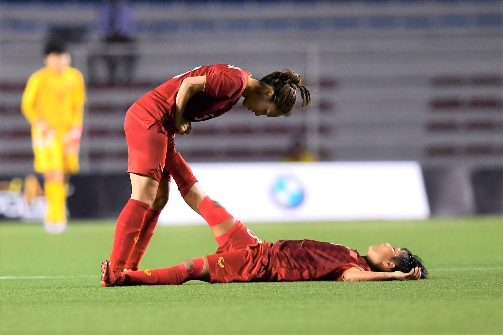 Tuyen thu nu Viet Nam nam san vi kiet suc hinh anh