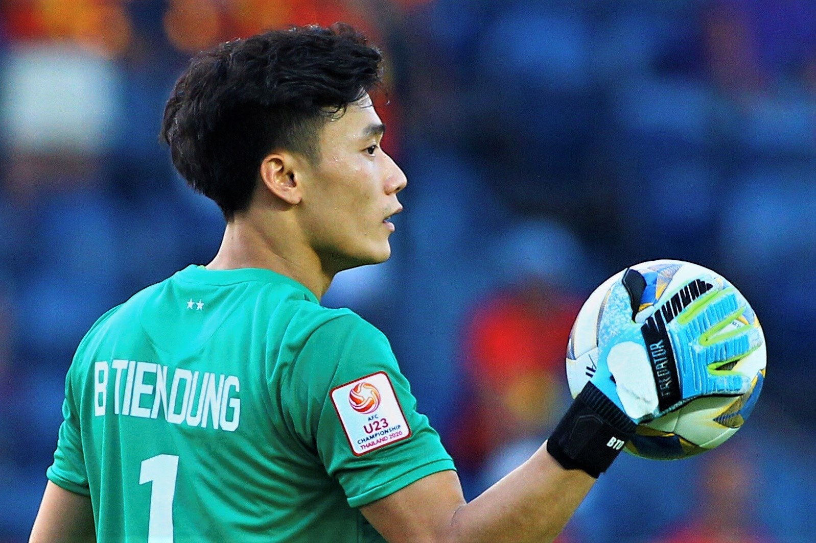 HLV Park neu ly do chon Bui Tien Dung hinh anh