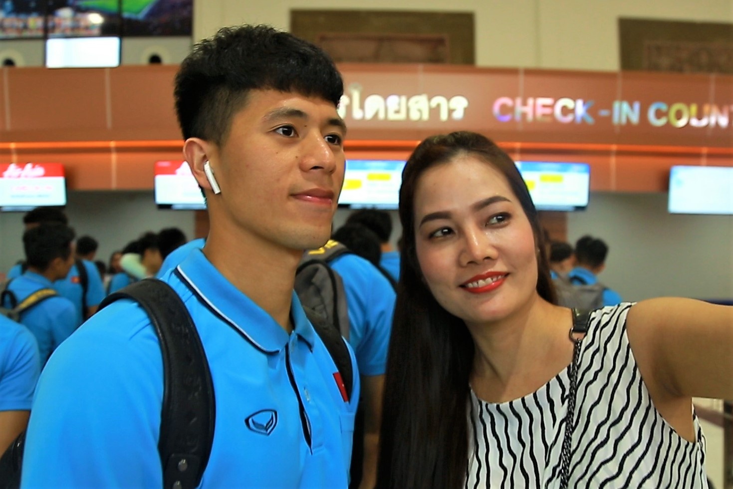 U23 Viet Nam cung doi Trieu Tien roi Buriram di Bangkok hinh anh