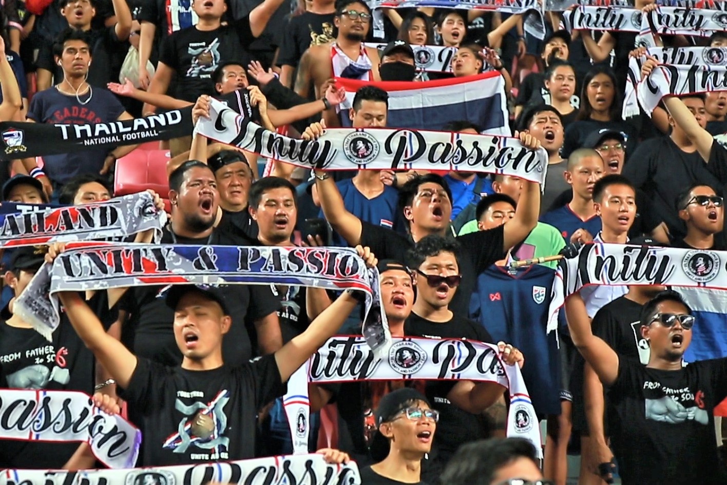 U23 Thai Lan an mung cung CDV khi vao tu ket giai chau A hinh anh