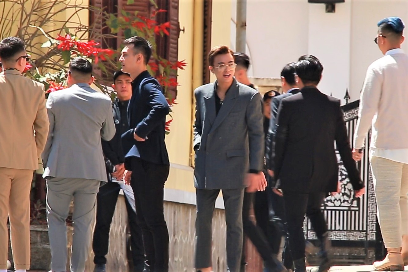 Soobin Hoang Son cung dan sao du cuoi Toc Tien va Hoang Touliver hinh anh