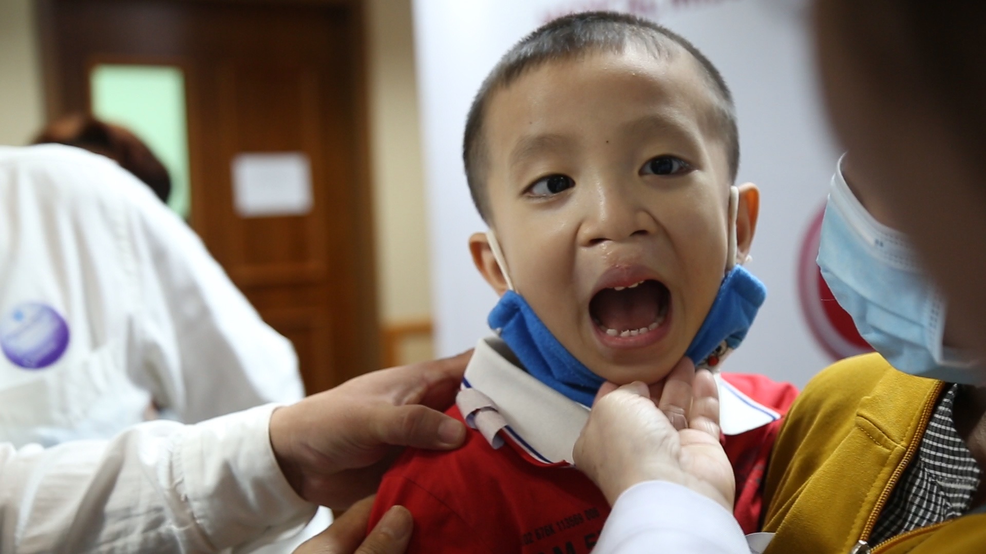 Giup 170 tre di tat ham mat tim lai nu cuoi hinh anh