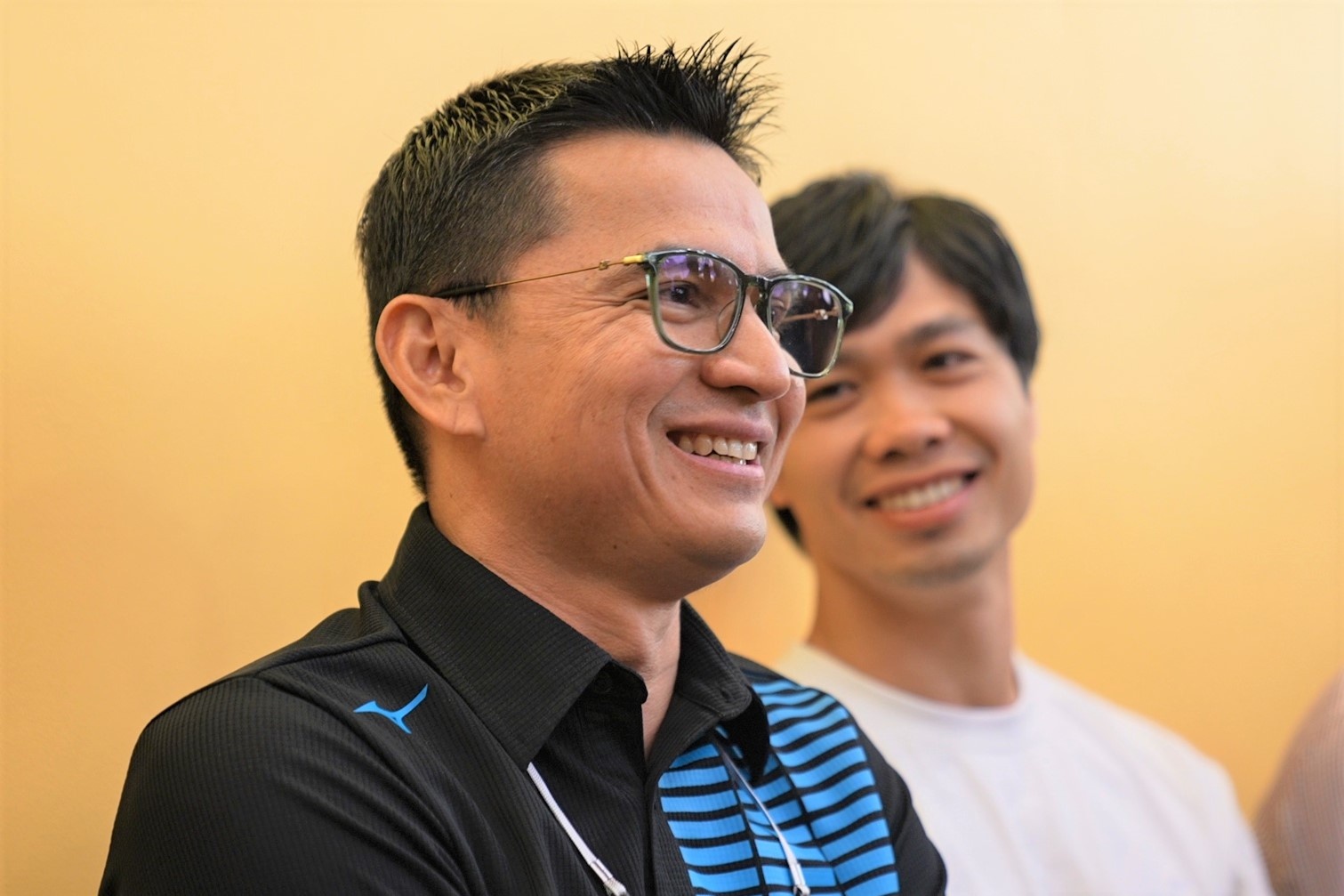 Kiatisak: 'Toi chi suy nghi 2 giay sau khi bau Duc goi dien moi ve' hinh anh