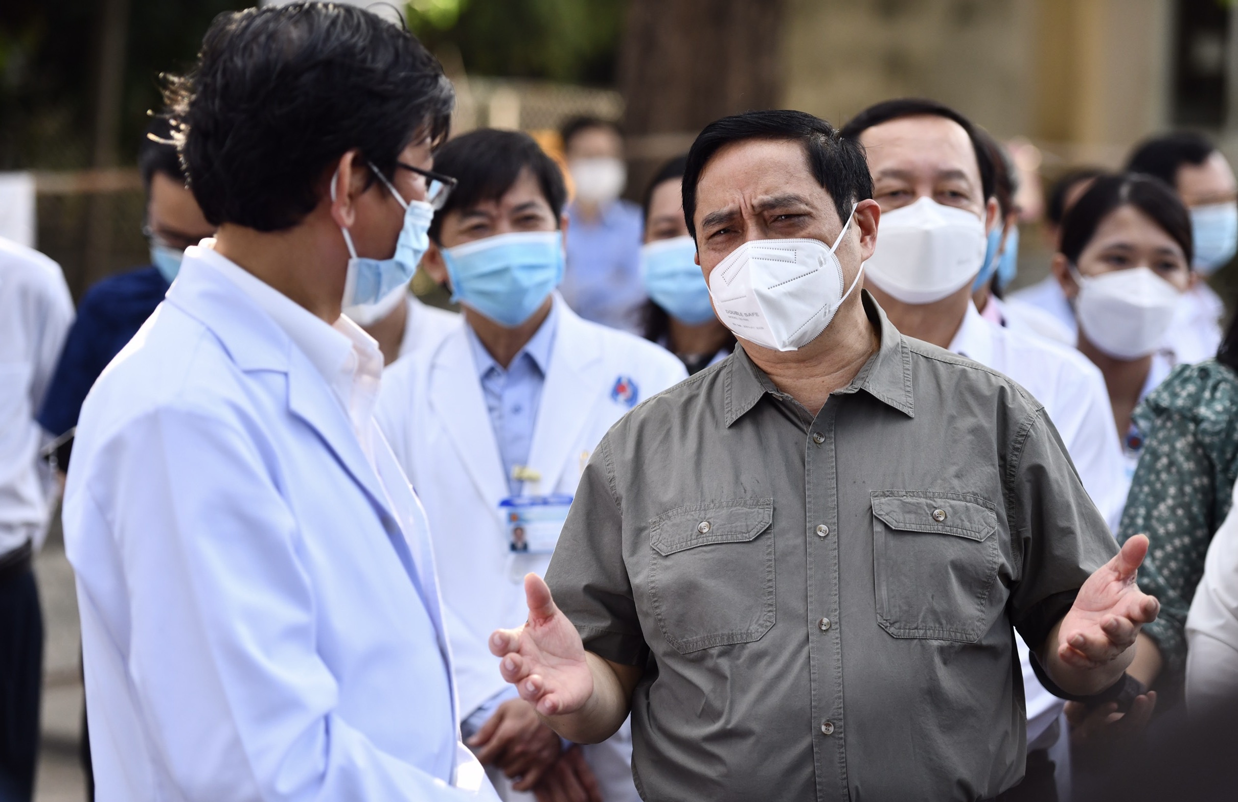 Thu tuong: Can dam bao doi song tinh than cho nguoi mac Covid-19 hinh anh