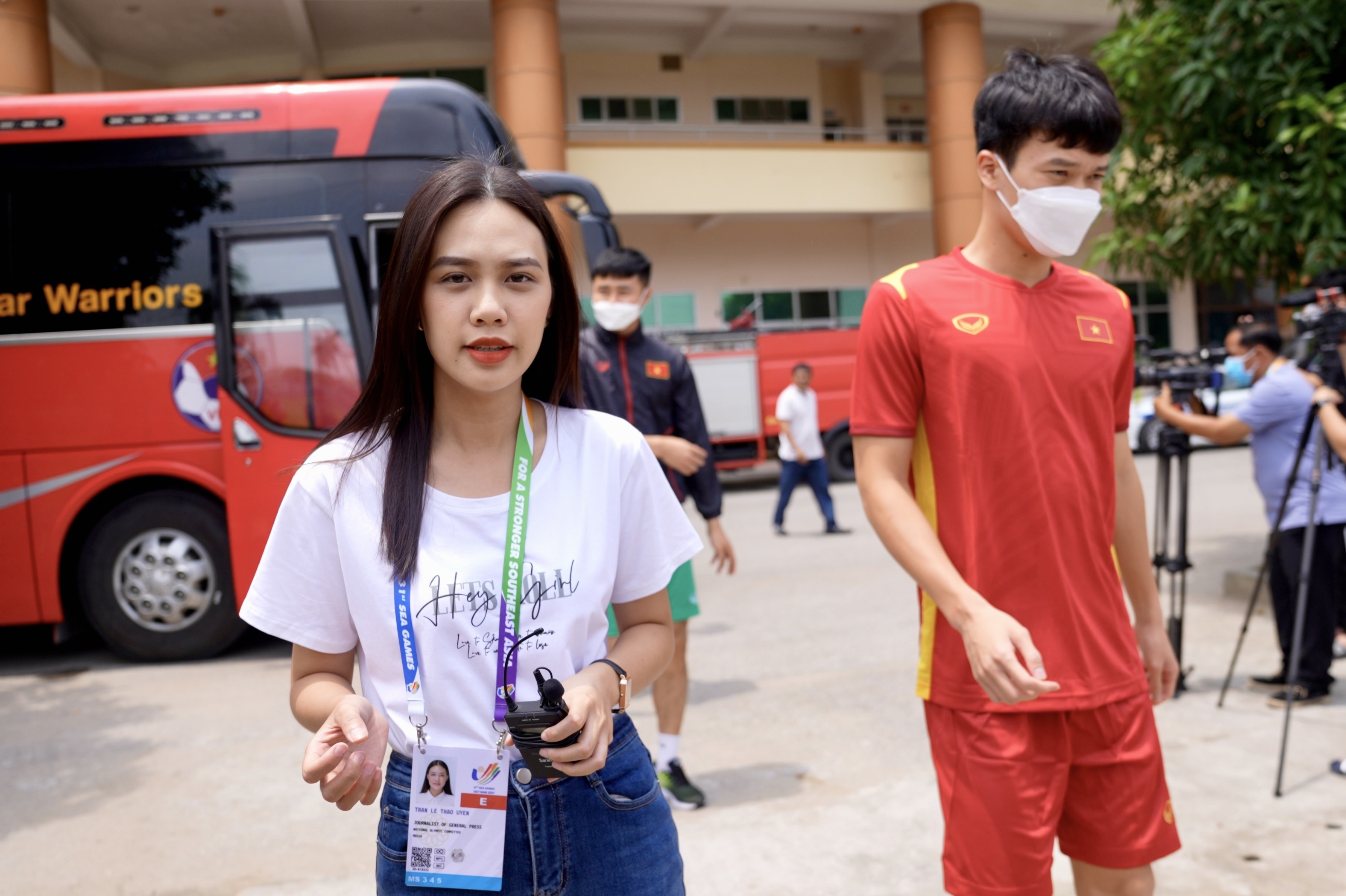 U23 Viet Nam chia 2 nhom tap luyen sau chien thang truoc U23 Indonesia hinh anh