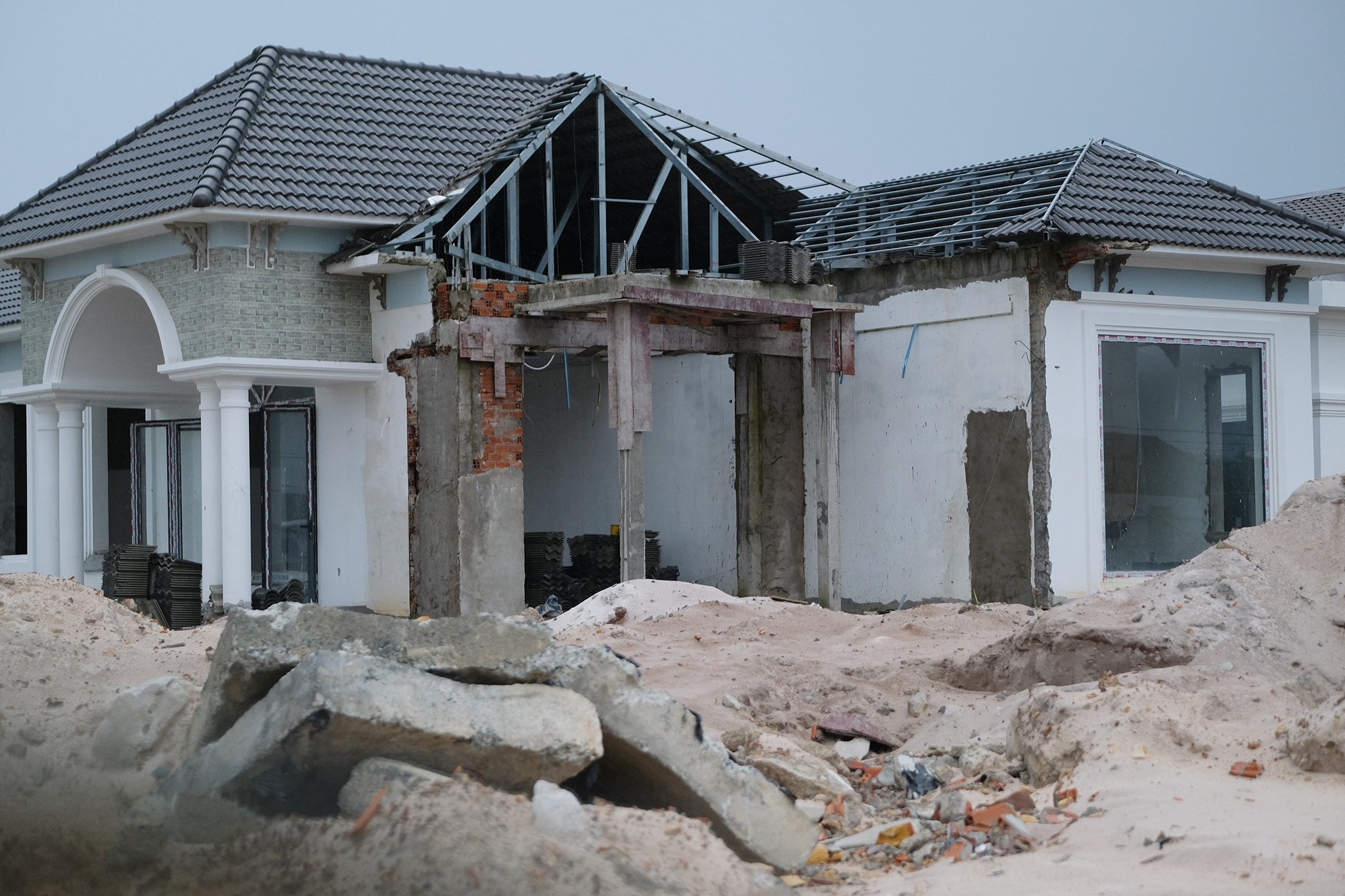 79 can biet thu trai phep o Phu Quoc duoc xay 'than toc' hinh anh