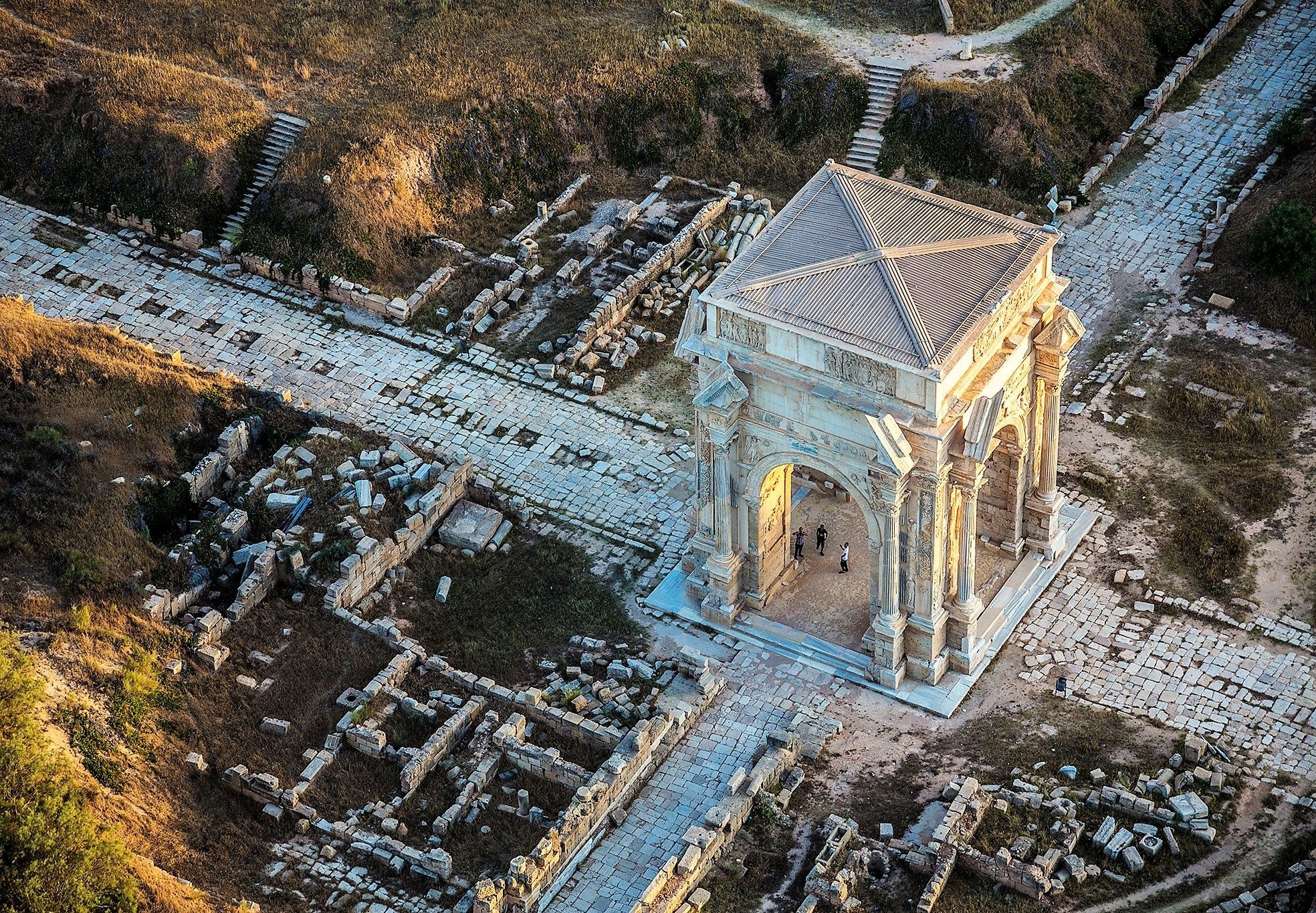 Vien ngoc La Ma anh 3