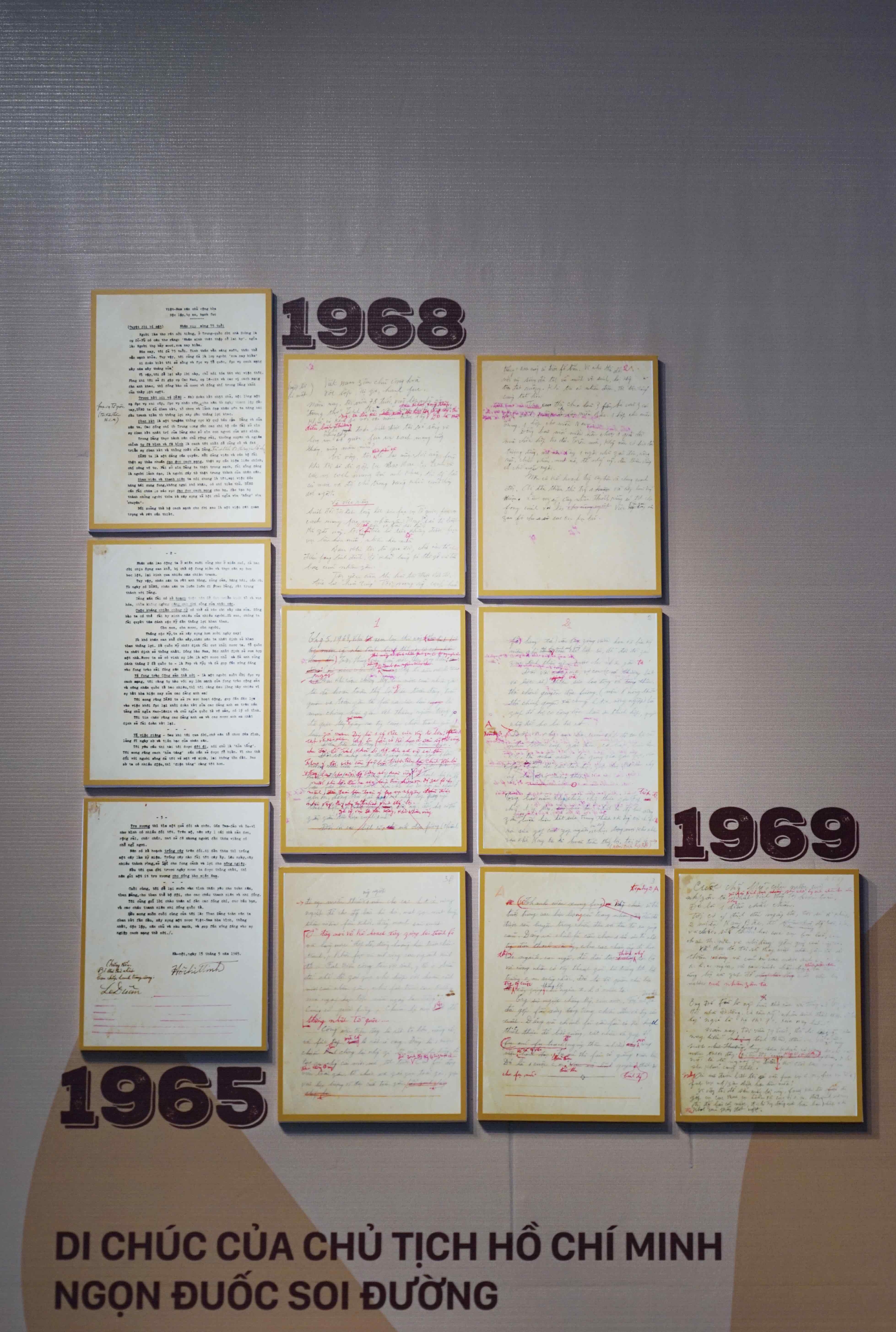 Di chuc Chu tich Ho Chi Minh,  Bac Ho,  Hanh trinh vuon toi nhung uoc mo anh 1