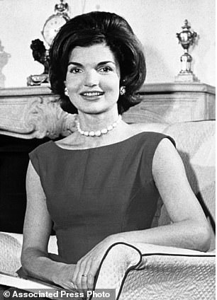 De nhat phu nhan tre nhat nuoc My, JFK bi am sat,  Jacqueline Kennedy,  Phu nhan Tong thong My,  Tong thong My John Kennedy anh 3