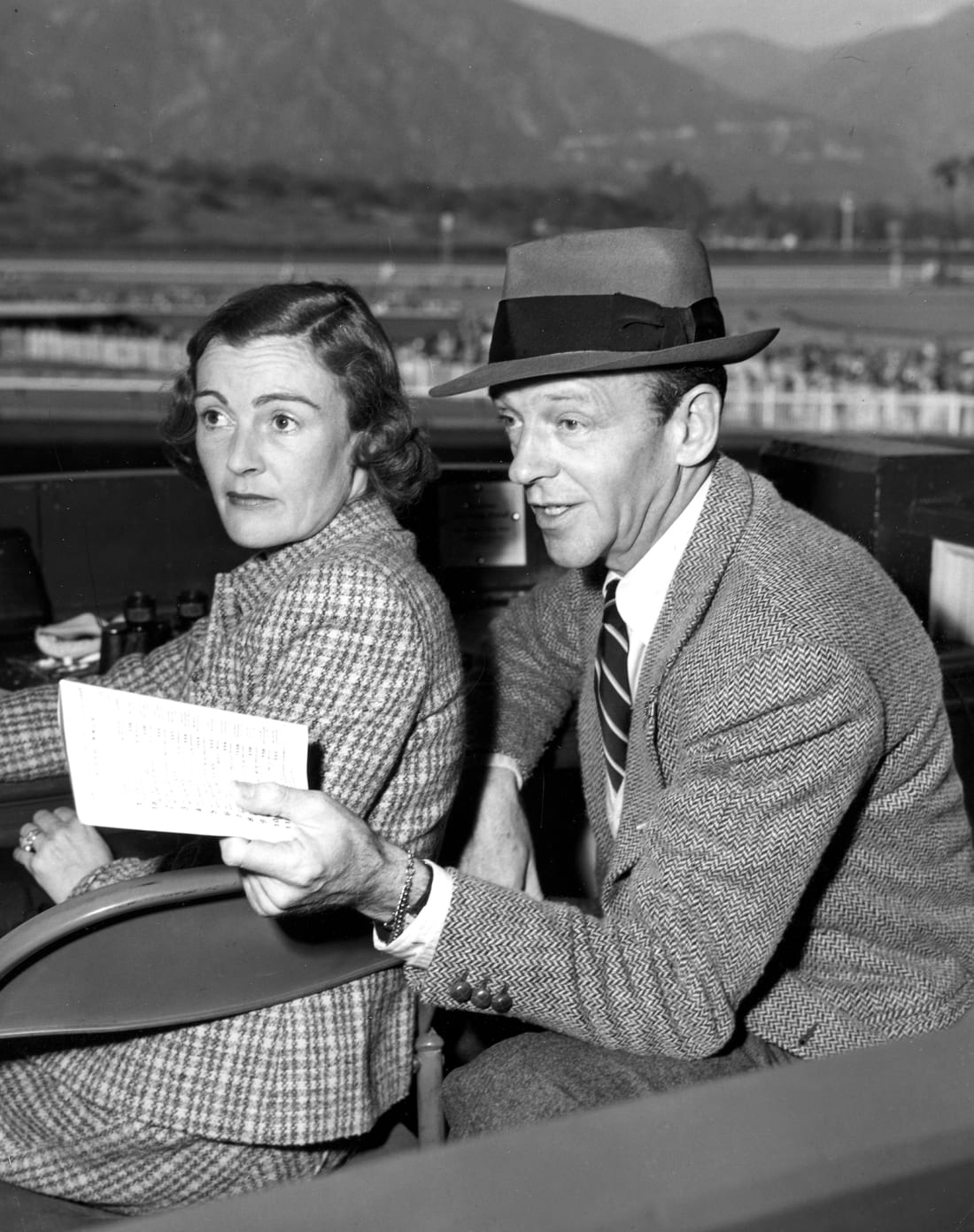 Sao Hollywood the ki 20,  Ca cuoc dua ngua,  Song bac My,  Dien anh My,  Nuoc My the ki 20 anh 1