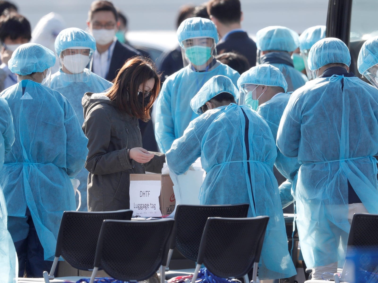 Du thuyen Diamond Princess; Ca nhiem Covid-19; Bung phat virus Corona; Hanh khach My; Cach li kiem dich anh 1