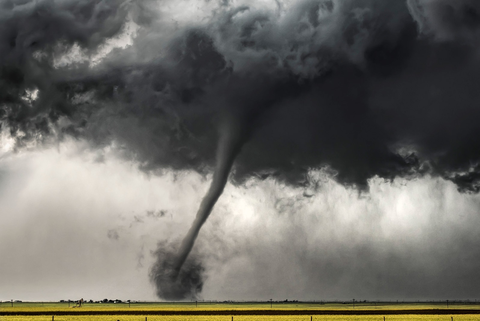 Nhung buc anh pha tron su huy diet va trang le cua thien nhien hinh anh