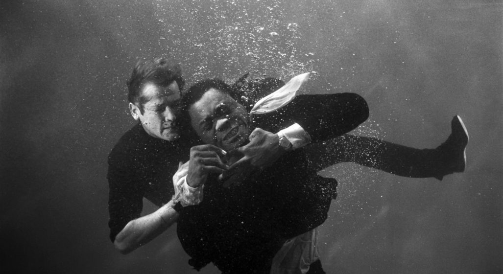 Hinh anh la phim James Bond anh 11