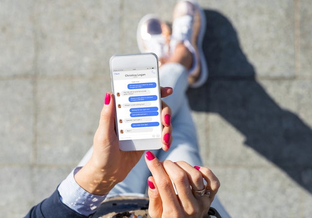 Doi song noi tam cua dan New York qua tin nhan dien thoai hinh anh