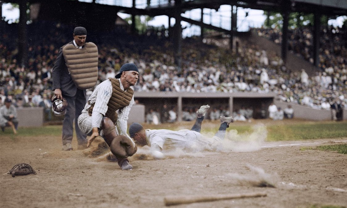 The gioi bong chay kich tinh the ky 20 hinh anh