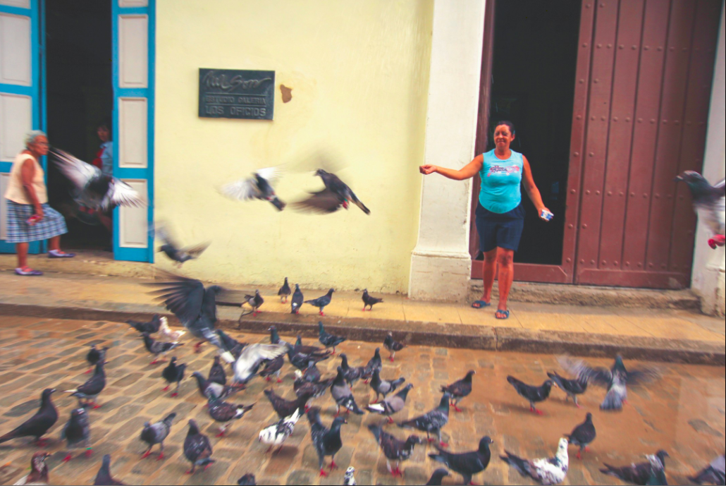 Sach anh ve cuoc song doi thuong o Cuba hinh anh