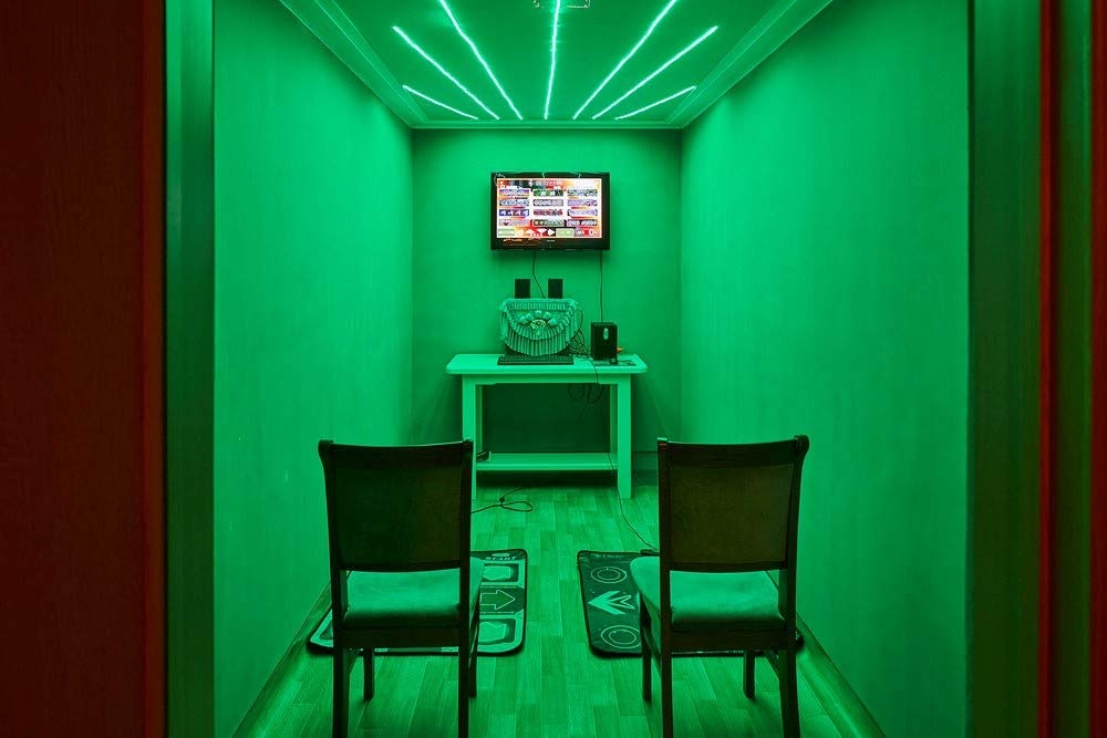 Sach anh ve khach san o Binh Nhuong hinh anh