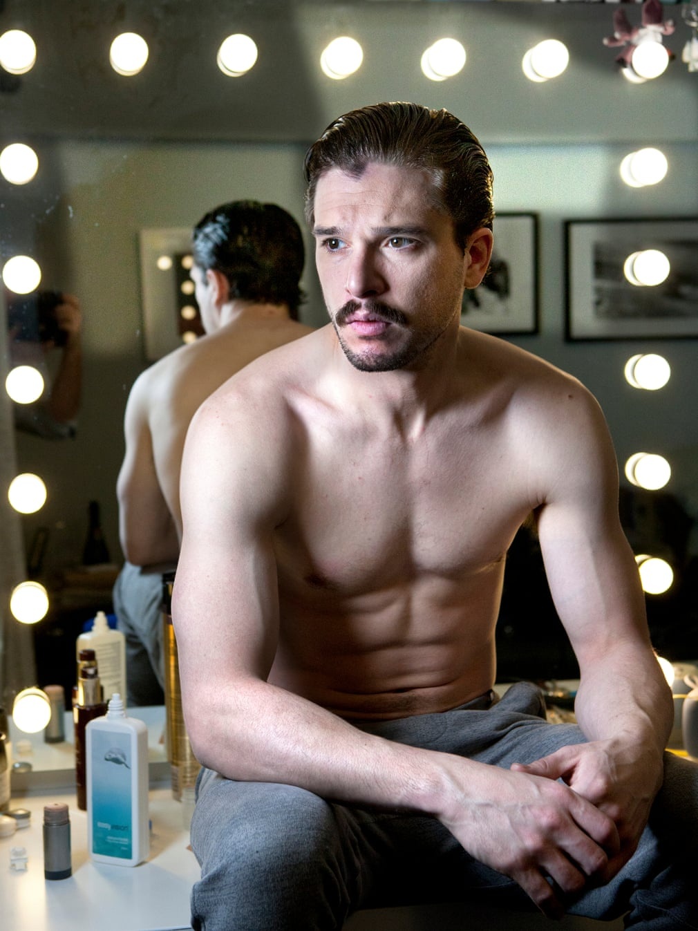 Hau truong bieu dien anh 3