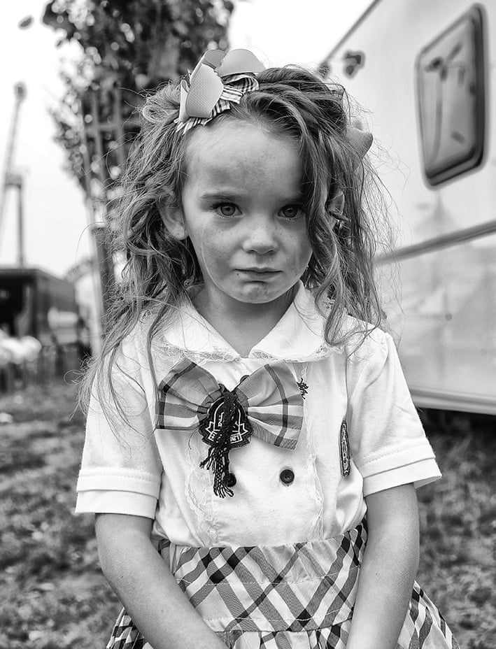 Sach anh tre em thieu so Ireland anh 6