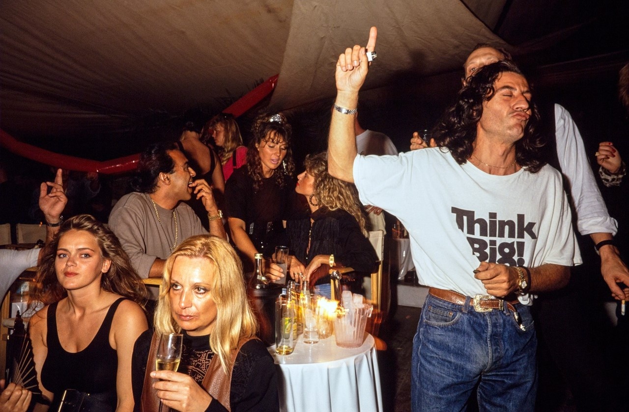 Sach anh dao Ibiza anh 1