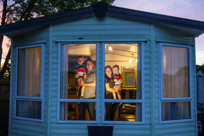 Nguoi dan Ireland o nha tranh dich Covid-19 anh 8