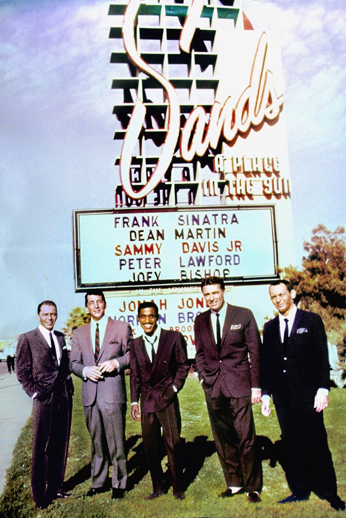 Giai tri Las Vegas; Huyen thoai Shinatra anh 2