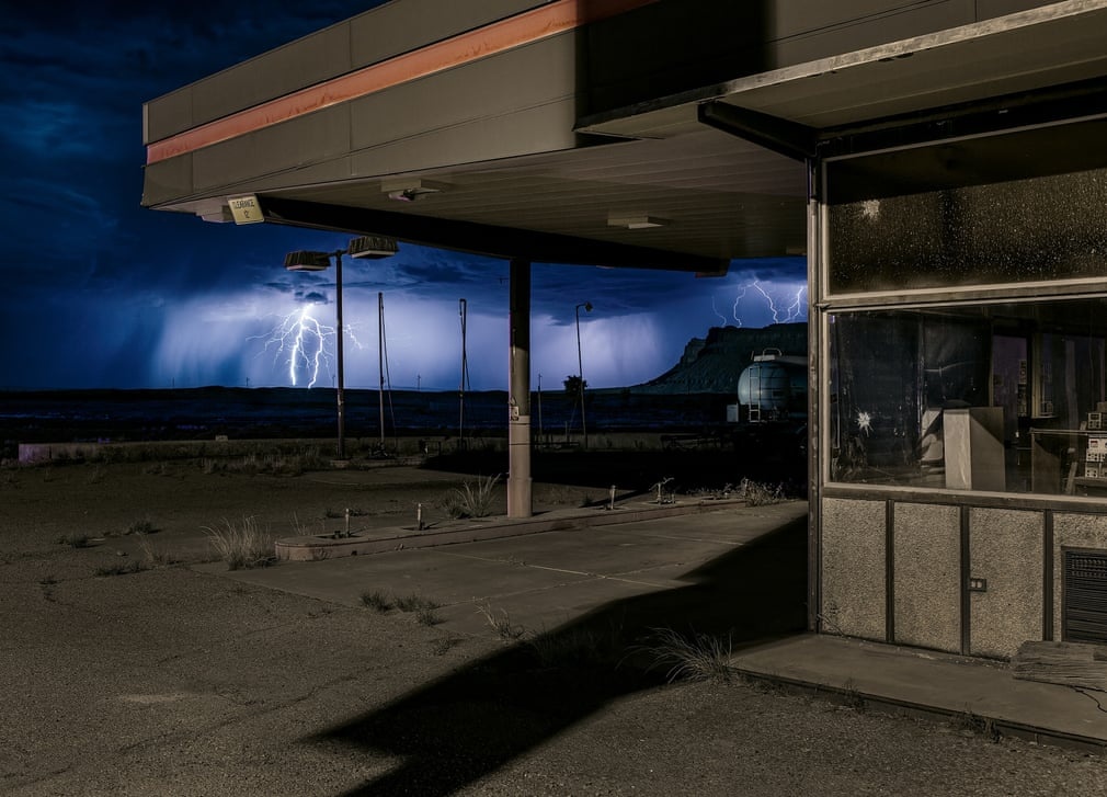 Thi tran nho nuoc My buoi dem anh 2