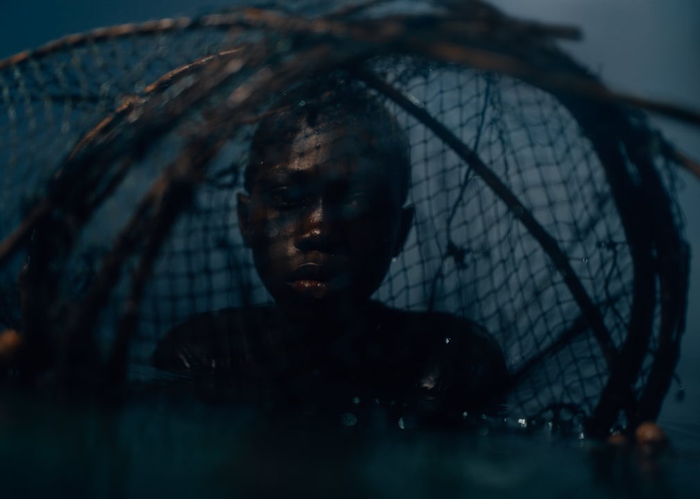 Doi song ven ho Volta Ghana anh 9