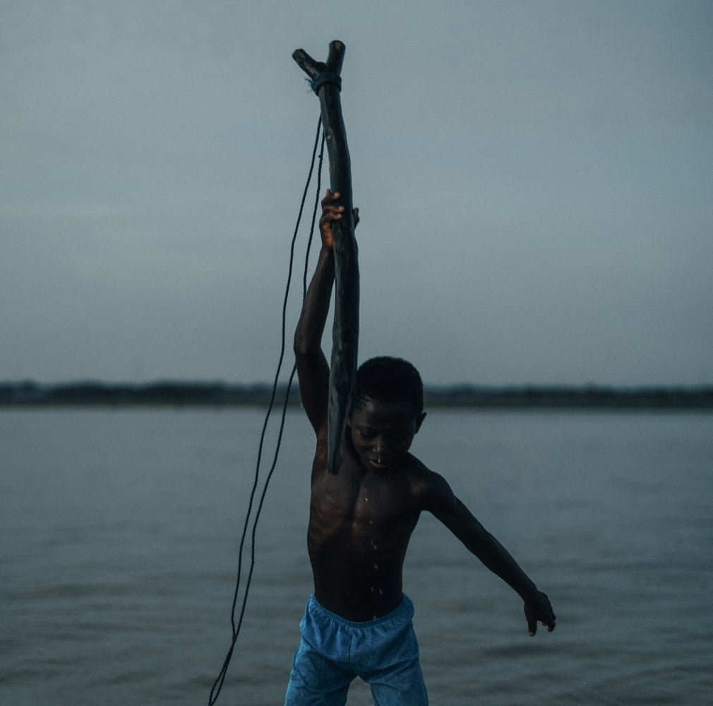 Doi song ven ho Volta Ghana anh 4