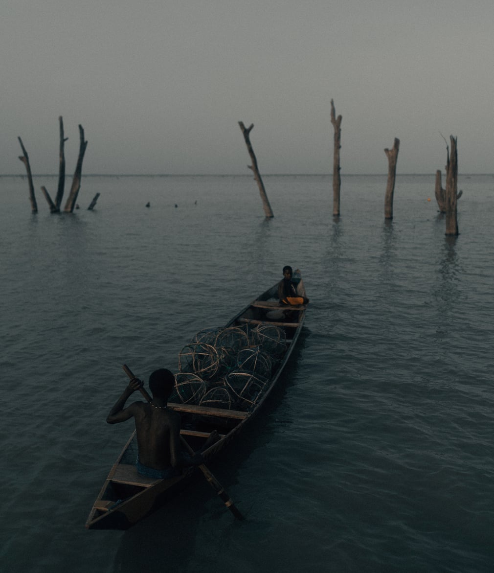 Doi song ven ho Volta Ghana anh 6