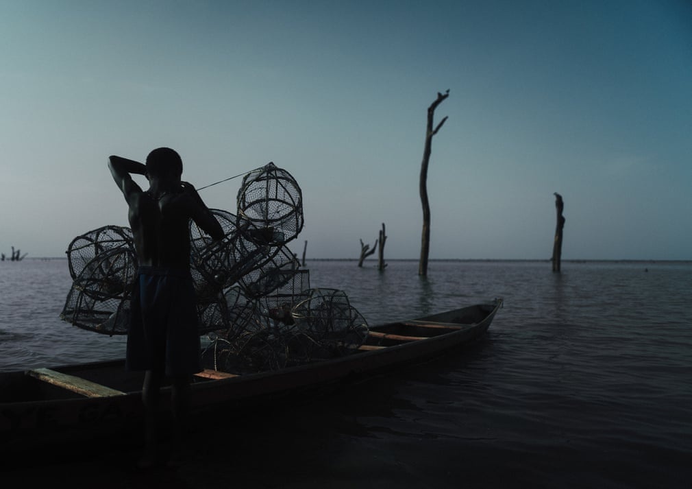 Doi song ven ho Volta Ghana anh 2