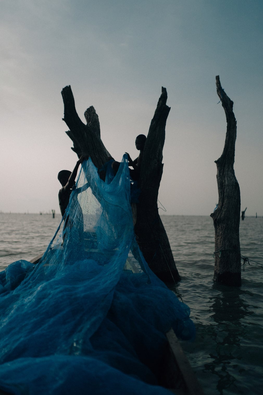 Doi song ven ho Volta Ghana anh 10