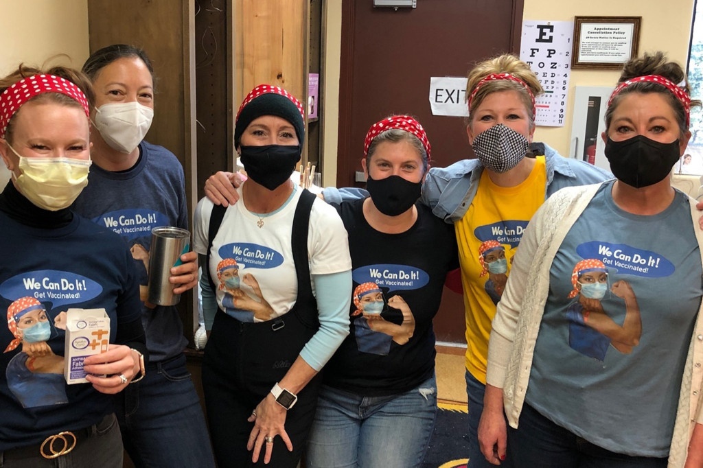 Vac xin Covid-19 anh 1