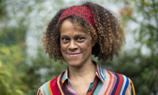 Hoi ky truyen cam hung cua nu tac gia Bernardine Evaristo hinh anh