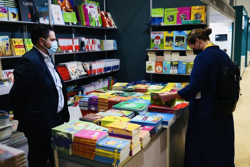 Gia tang nhu cau xuat ban sach anh 1