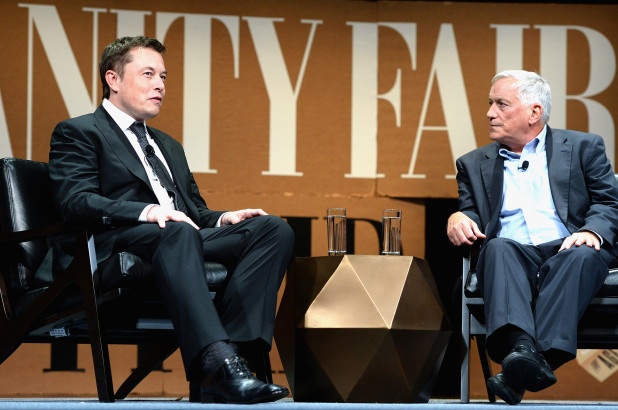 Elon Musk tiet lo ve cuon sach tieu su cua ban than hinh anh